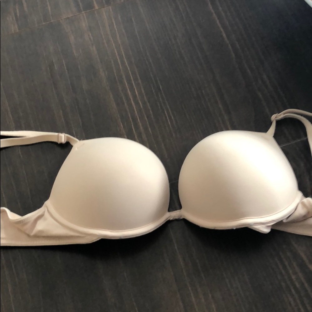 Tan bra